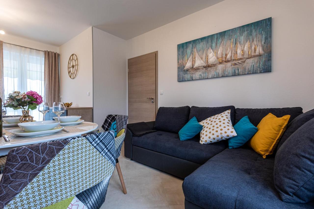 Apartment Ivan Sveti Ivan Dobrinjski ภายนอก รูปภาพ