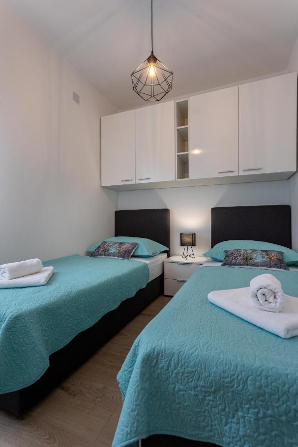 Apartment Ivan Sveti Ivan Dobrinjski ภายนอก รูปภาพ