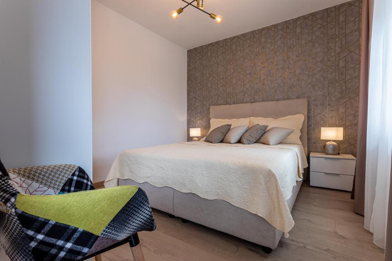 Apartment Ivan Sveti Ivan Dobrinjski ภายนอก รูปภาพ